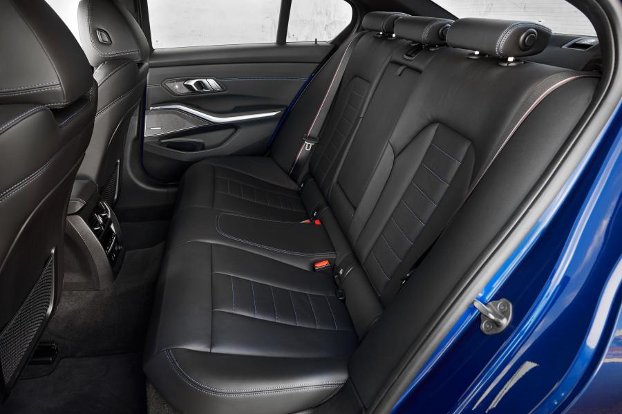 Интерьер BMW 330i M Sport (G20) 2019 года  (WW) (фото 191 из 284)